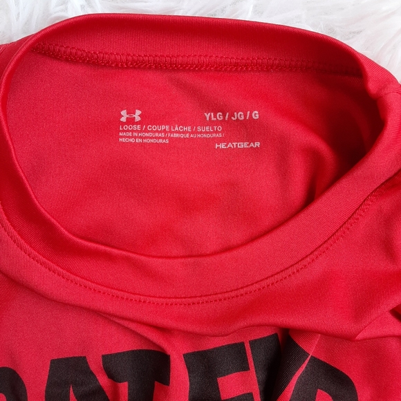 Under Armour  youth large red t-shirt - Picture 2 of 4